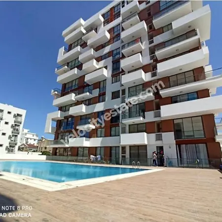 Up Town Bark * Famagusta (Northern Cyprus)